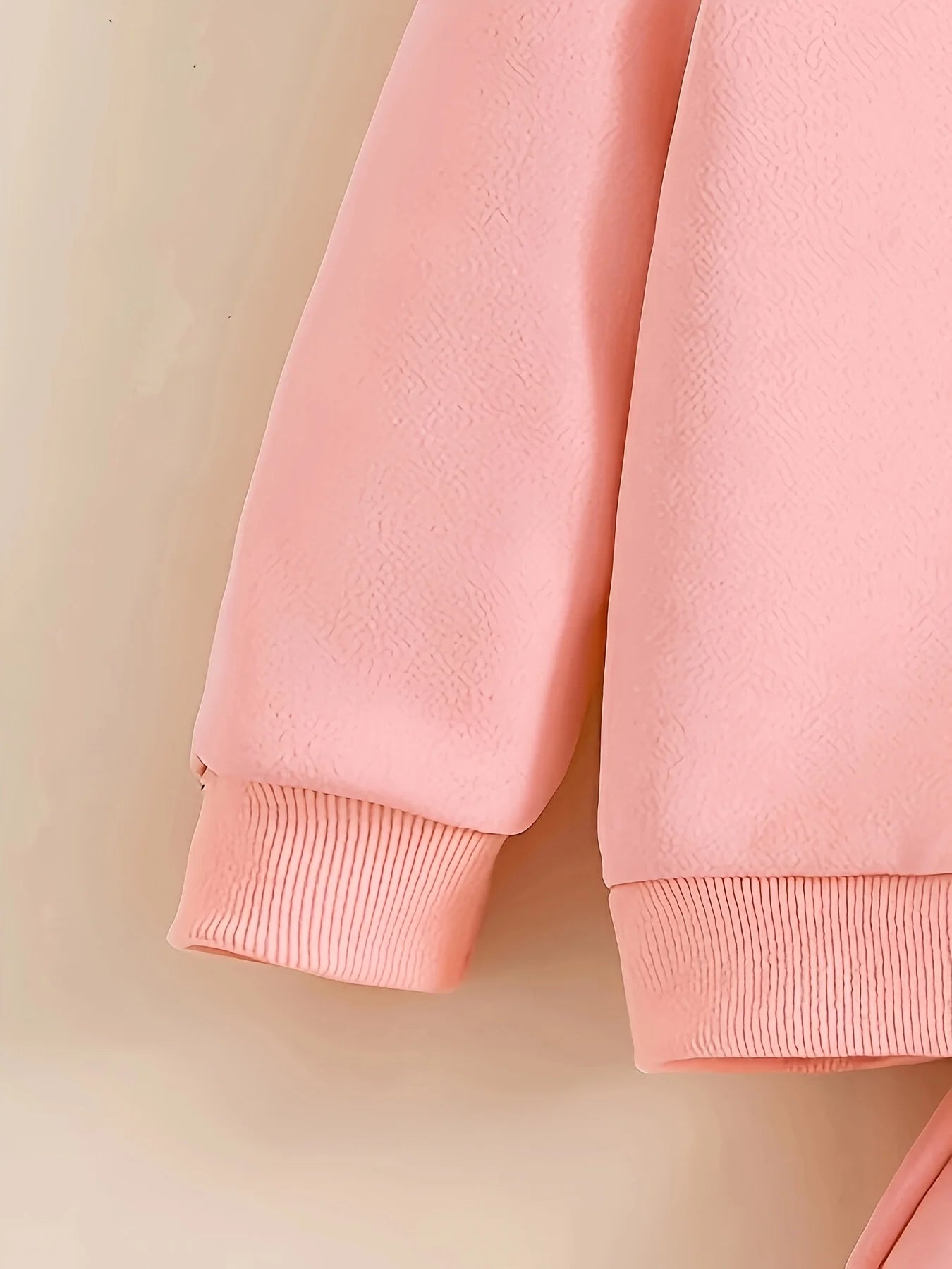 Newborn Baby Girl'S English Printed Fleece Hoodie and Sporty Casual Pants Are Suitable for Outdoor Use